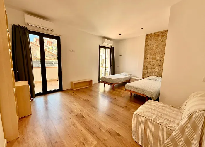 Casa En El Centro De Calella A 300 M De La Playa